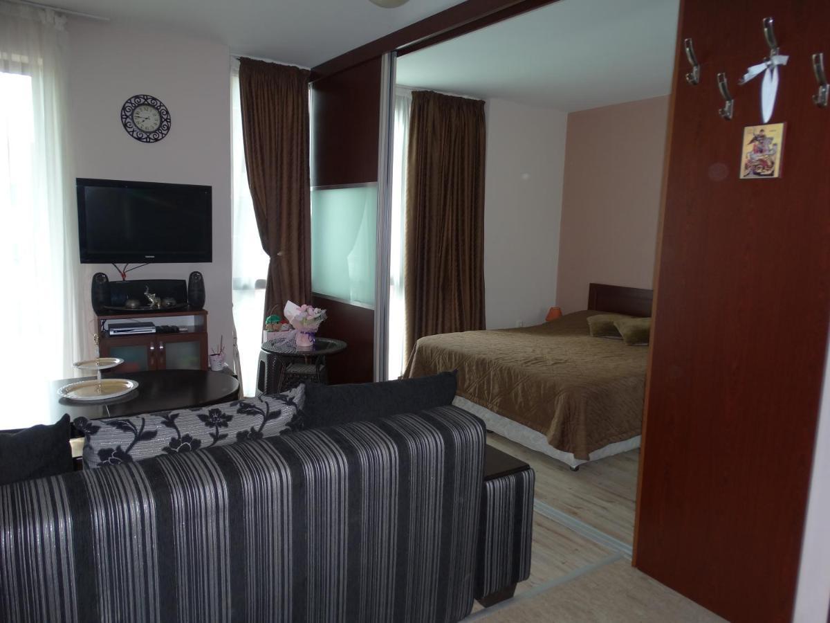 Chateau Del Marina Apart Complex 네세부르 외부 사진