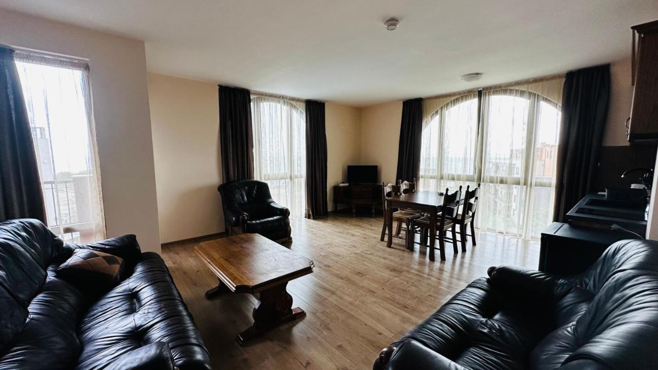 Chateau Del Marina Apart Complex 네세부르 외부 사진